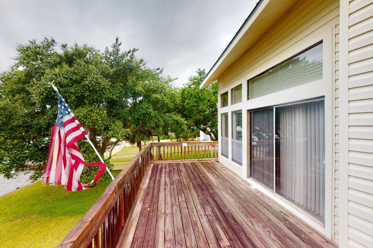 Barcelona Bay Villa Dauphin Island Exterior photo